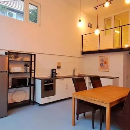 Chill Garden Loft Apartman Balatonkenese