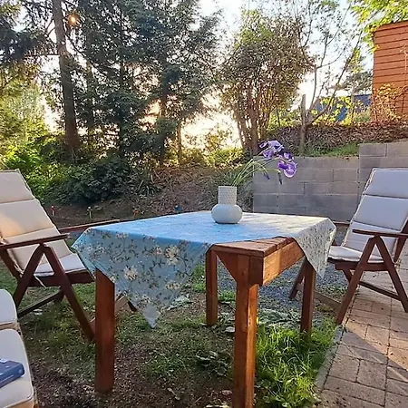 Chill Garden Loft באלאטונקנשה